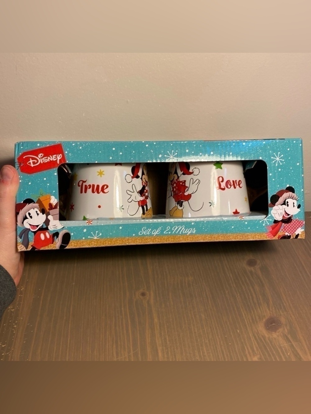 Disney gift set Mickey Mouse & Minnie Mouse Holiday mugs